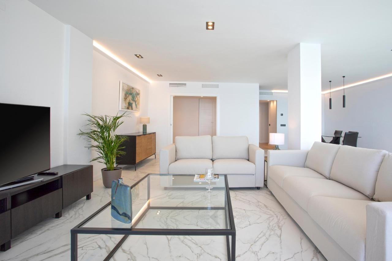 Malagueta Luz By Renthas Apartment Málaga Exterior foto